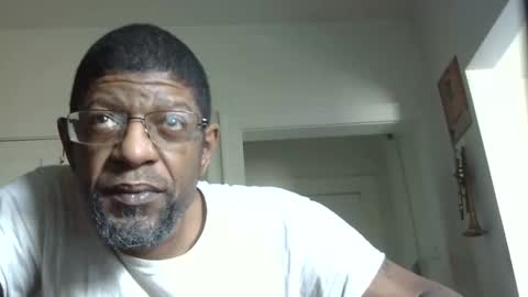 Snapshot of arteblazze chatting on March 1, 4:44 pm Arteblazze not daddy boy bitch or nigga online show from March 1, 4:44 pm
