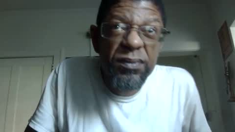 Snapshot of arteblazze chatting on March 2, 1:27 pm Arteblazze not daddy boy bitch or nigga online show from March 2, 1:27 pm