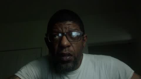 Snapshot of arteblazze chatting on September 13, 12:38 pm Arteblazze not daddy boy bitch or nigga online show from September 13, 12:38 pm