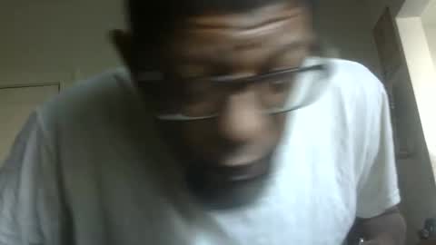 Snapshot of arteblazze chatting on October 4, 1:53 pm Arteblazze not daddy boy bitch or nigga online show from October 4, 1:53 pm