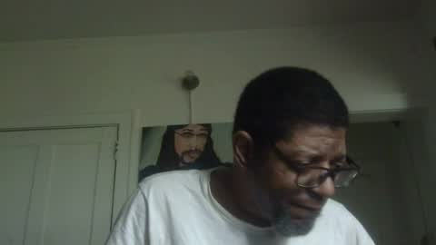 Snapshot of arteblazze chatting on July 16, 11:22 pm Arteblazze not daddy boy bitch or nigga online show from July 16, 11:22 pm