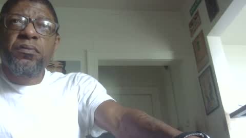 Snapshot of arteblazze chatting on July 28, 3:21 pm Arteblazze not daddy boy bitch or nigga online show from July 28, 3:21 pm