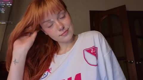 Snapshot of artemisa_meows chatting on December 1, 9:09 pm SEE U THURSDAY online show from December 1, 9:09 pm