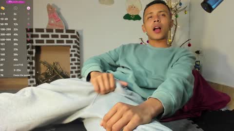 Arthur online show from December 9, 5:19 pm