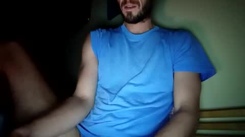 Snapshot of arthurinparis chatting on May 18, 8:36 pm ajul75 online show from May 18, 8:36 pm