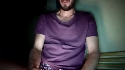 Snapshot of arthurinparis chatting on May 23, 8:02 pm ajul75 online show from May 23, 8:02 pm