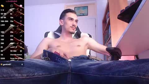 Artie online show from January 9, 10:07 am