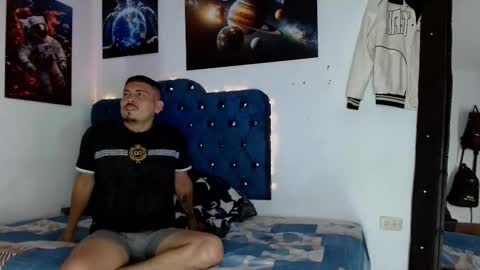 arturocontreras11 online show from November 29, 8:50 am