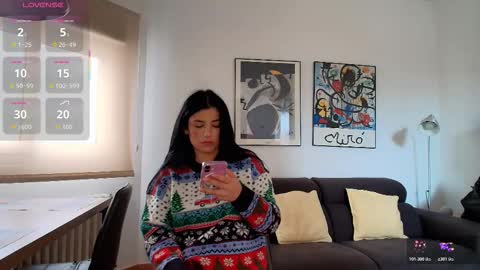 Snapshot of arya_44 chatting on December 20, 2:13 pm onlyfansarya 44 online show from December 20, 2:13 pm