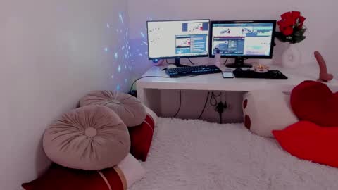 Arianacustom videos available for sale try my special  vibes 112233111222333 private copy at request online show from February 16, 12:43 pm