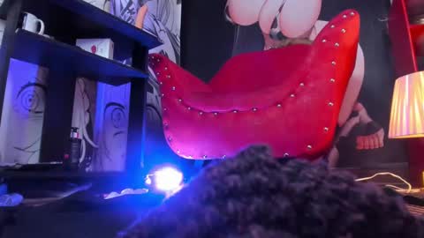 Snapshot of arybutty chatting on February 18, 3:32 pm Ary online show from February 18, 3:32 pm