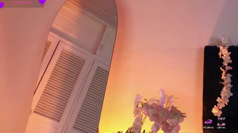 arycooper_ online show from June 29, 12:27 pm