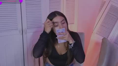 arycooper_ online show from July 1, 1:45 pm