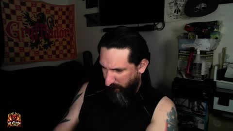 devilPup75 online show from April 10, 7:57 am