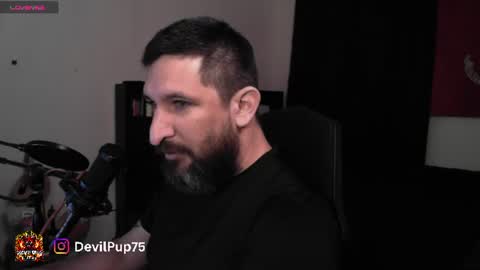 devilPup75 online show from June 15, 2:58 am