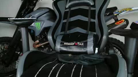 Snapshot of ash_wingrant chatting on October 26, 7:14 am ash_wingrant online show from October 26, 7:14 am