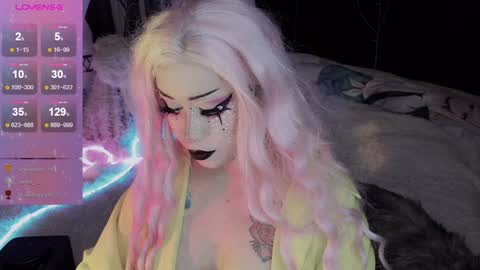 Snapshot of asha_nekooo chatting on December 18, 10:46 pm Sasha next stream December 4st at 0000- 0030 am German time online show from December 18, 10:46 pm