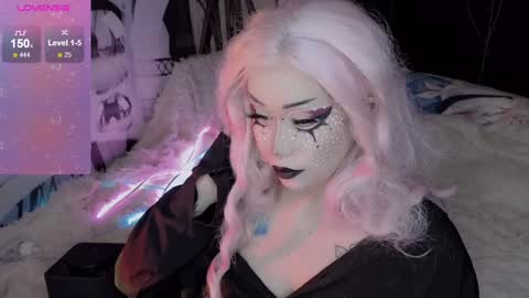 Snapshot of asha_nekooo chatting on December 19, 10:42 pm Sasha next stream December 4st at 0000- 0030 am German time online show from December 19, 10:42 pm