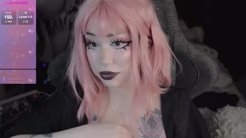 Snapshot of asha_nekooo chatting on November 13, 11:14 pm Sasha next stream December 4st at 0000- 0030 am German time online show from November 13, 11:14 pm