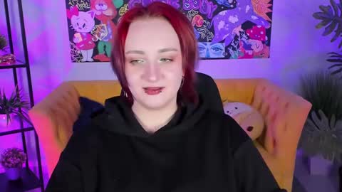 AshleyAshe  online show from December 6, 8:18 pm