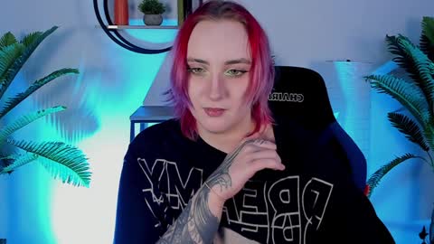 AshleyAshe  online show from January 19, 11:00 pm