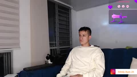 Ashley And Ryan  online show from January 8, 1:19 am