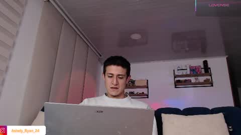 Ashley And Ryan  online show from July 25, 1:36 am