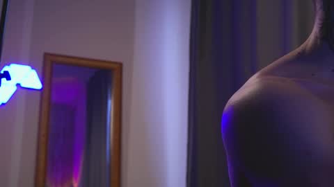 Jerk Machine online show from March 7, 8:02 am