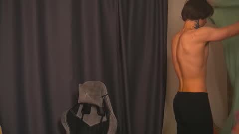 Jerk Machine online show from December 23, 7:50 am