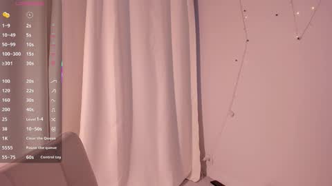 Snapshot of ashhasmy chatting on November 1, 12:18 pm Ash online show from November 1, 12:18 pm