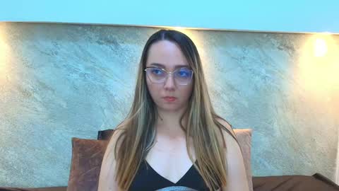 Asley Bennet online show from October 14, 4:02 am