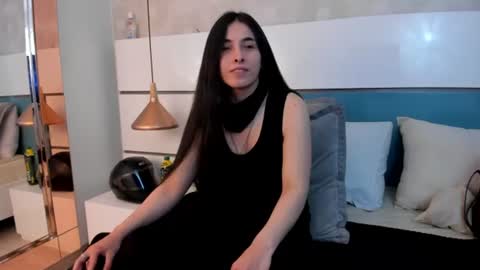 Ashkoreh online show from July 3, 7:53 pm