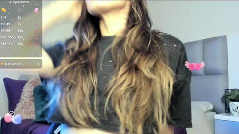 Carolina  online show from February 2, 12:51 am