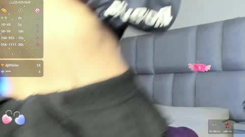 Carolina  online show from February 6, 2:11 am