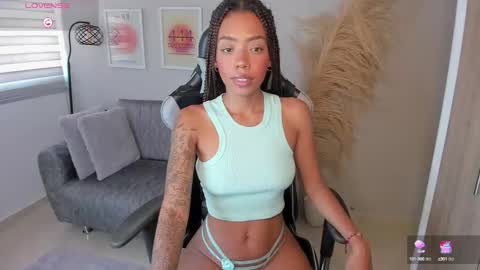 Snapshot of ashley_23a chatting on October 25, 7:08 pm A S H L E Y online show from October 25, 7:08 pm