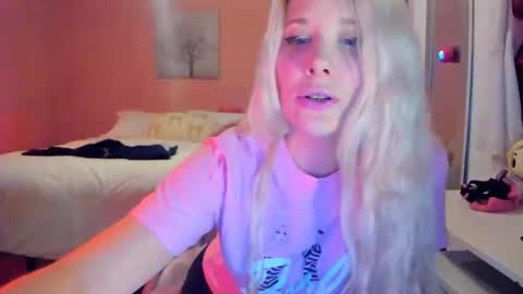 Snapshot of ashley_57 chatting on October 24, 10:39 pm Ashley online show from October 24, 10:39 pm