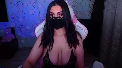 Snapshot of ashley__cooper__ chatting on October 29, 2:47 am Yasmina online show from October 29, 2:47 am