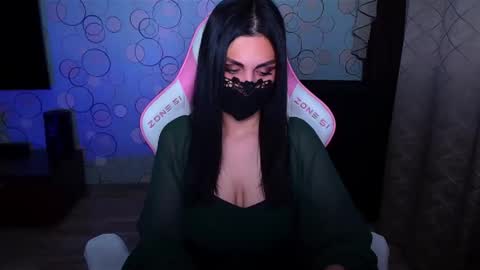 Snapshot of ashley__cooper__ chatting on November 17, 4:07 am Yasmina online show from November 17, 4:07 am