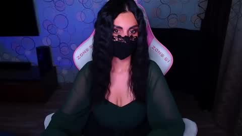 Snapshot of ashley__cooper__ chatting on November 30, 4:05 am Yasmina online show from November 30, 4:05 am