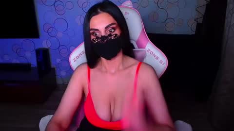 Snapshot of ashley__cooper__ chatting on December 3, 4:53 am Yasmina online show from December 3, 4:53 am