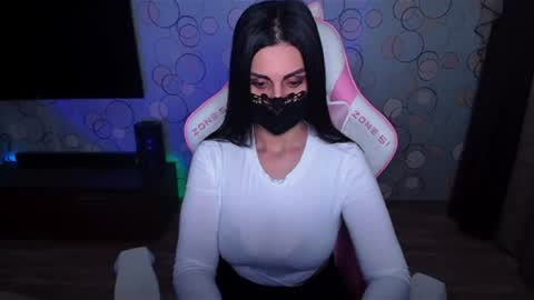   Yasmina   online show from July 22, 3:31 am