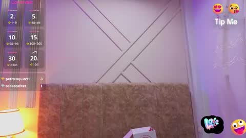 Snapshot of ashley__foxx_ chatting on July 28, 6:20 pm ashley online show from July 28, 6:20 pm