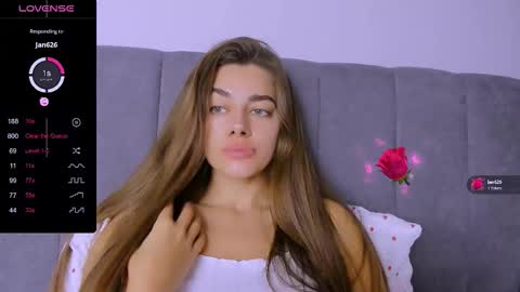 Snapshot of ashley__jess chatting on November 30, 2:32 pm Ashley online show from November 30, 2:32 pm