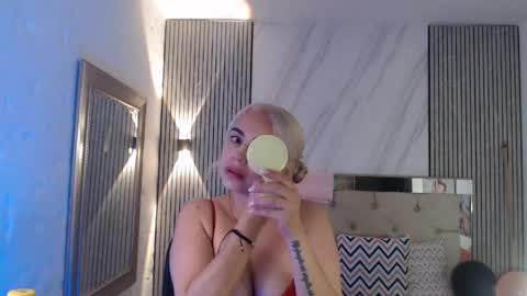 Snapshot of ashley__tylor chatting on May 20, 12:22 pm ashley__tylor online show from May 20, 12:22 pm