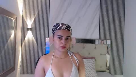 Snapshot of ashley__tylor chatting on June 24, 7:24 pm ashley__tylor online show from June 24, 7:24 pm