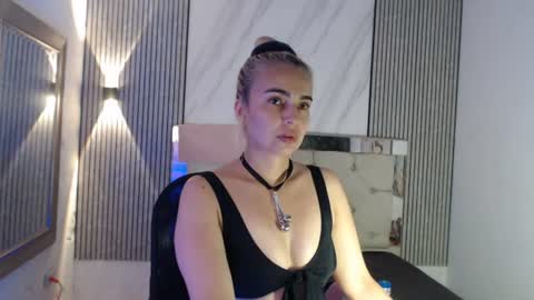 Snapshot of ashley__tylor chatting on June 29, 7:25 pm ashley__tylor online show from June 29, 7:25 pm