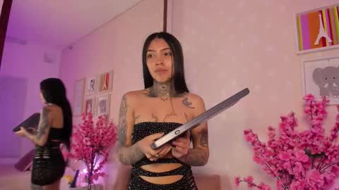 ashley_blum_ online show from February 26, 12:15 pm