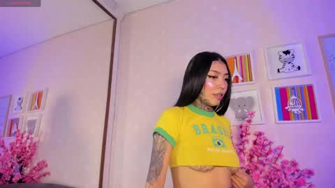 ashley_blum_ online show from April 25, 1:41 pm