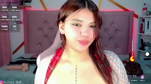Snapshot of ashley_dolll chatting on September 23, 9:29 pm Ashley online show from September 23, 9:29 pm