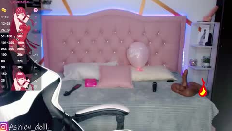 Snapshot of ashley_dolll chatting on November 5, 9:26 pm Ashley online show from November 5, 9:26 pm